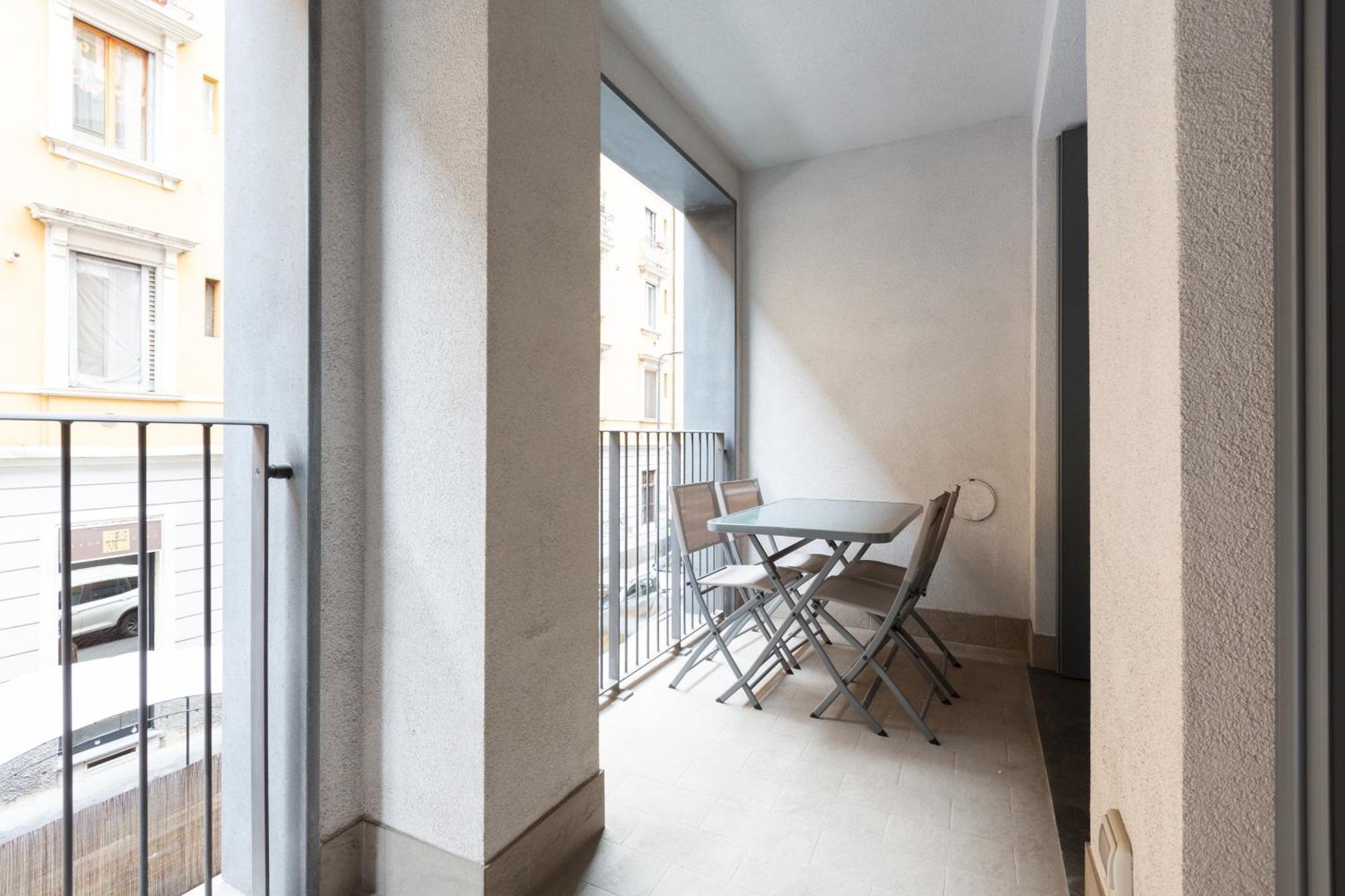 Porta Nuova Bright And Roomy Flat Milaan Buitenkant foto
